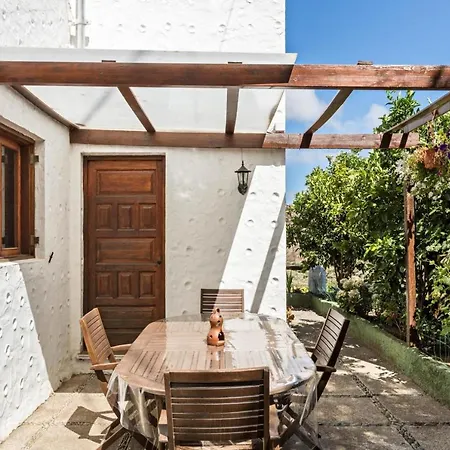 Holiday home Vcv Casa Rural La Yedra