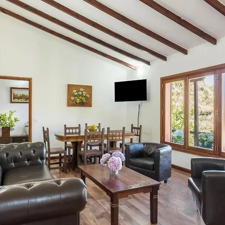 Vcv Casa Rural La Yedra
